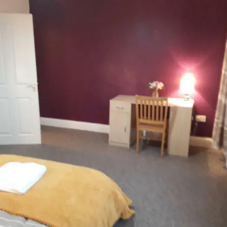 Parrin Apartment *