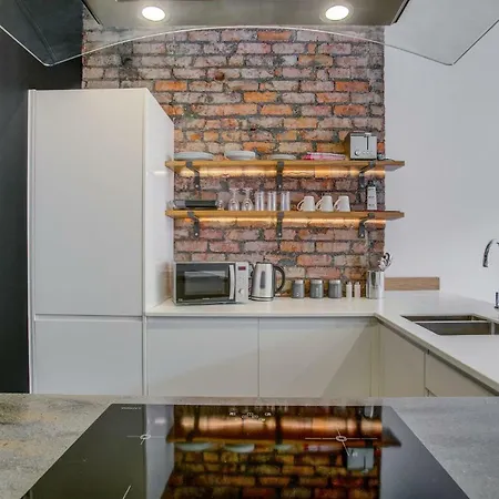 The Lightwell - Stunning, Central, Luxurious Apartment Manchester