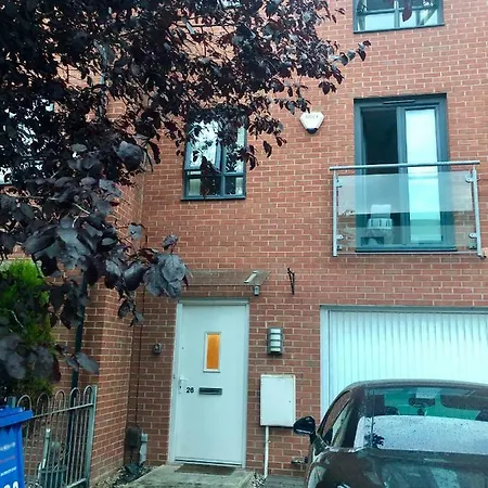 Alban Townhouse דירה מנצ'סטר