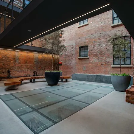 The Lightwell - Stunning, Central, Luxurious Apartment *