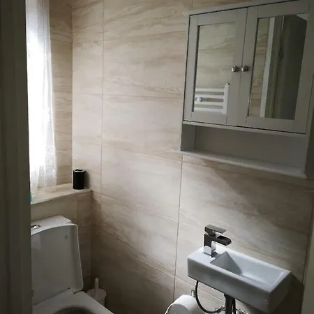 Richflo Facility * Manchester