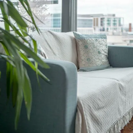 Stunning Modern 1br Apt W/ Balcony, Central Manc Manchester