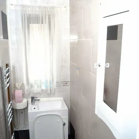 Richflo Facility Apartman *