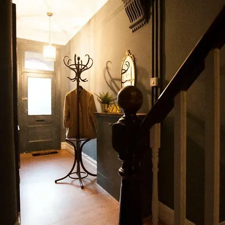 The Dark House Semesterbostad *