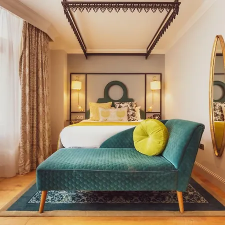 The Gardens 3* Manchester