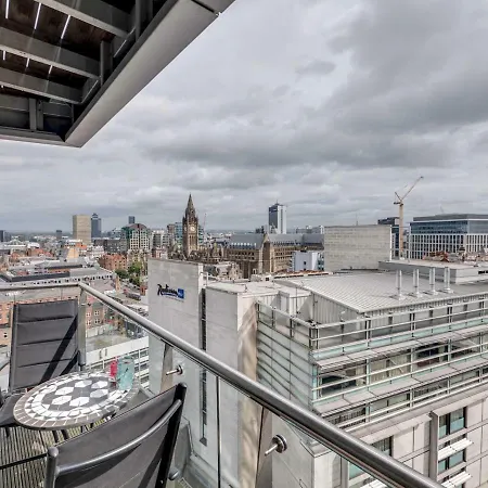 Stunning Modern 1br Apt W/ Balcony, Central Manc * Manchester