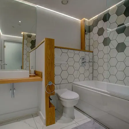 The Lightwell - Stunning, Central, Luxurious Manchester