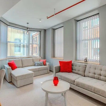 The Lightwell - Stunning, Central, Luxurious Apartment *