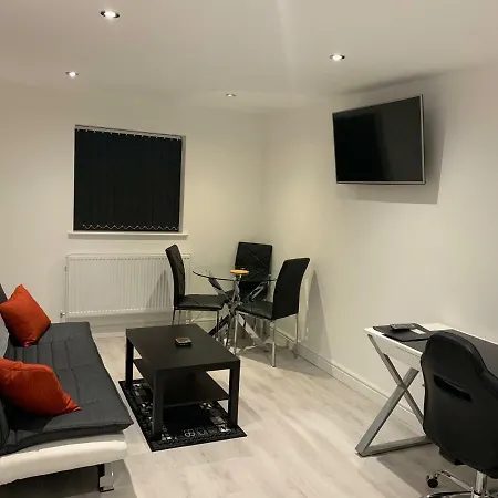 Sark House Chorlton Apartment *