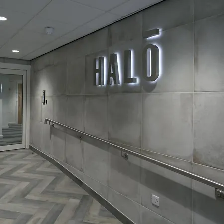 شقة Hilltop Serviced Apartments- Northern Quarter *