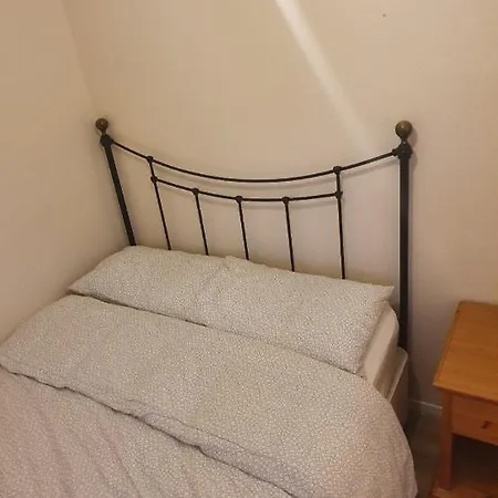 Quarto em Acomodações Particulares Memory Homes Mm H *