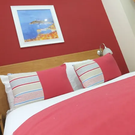 Ξενοδοχείο Ville Hotel