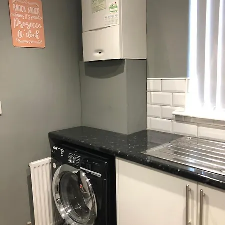 3. Stylish Private Double Near Centre * Manchester