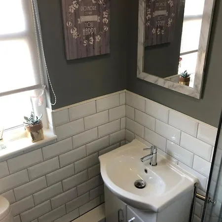 Vendégház 3. Stylish Private Double Near Centre *