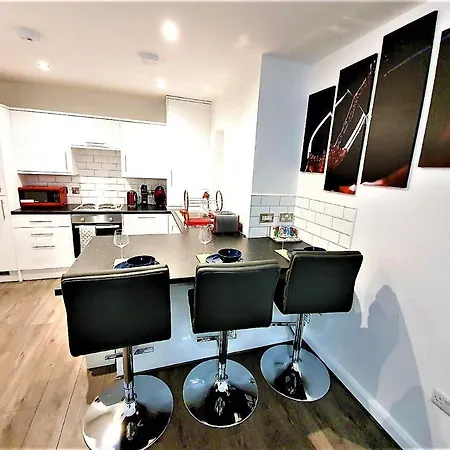 شقة Manchester Holiday Apartment *