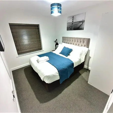 Manchester Holiday Apartment شقة مانشستر