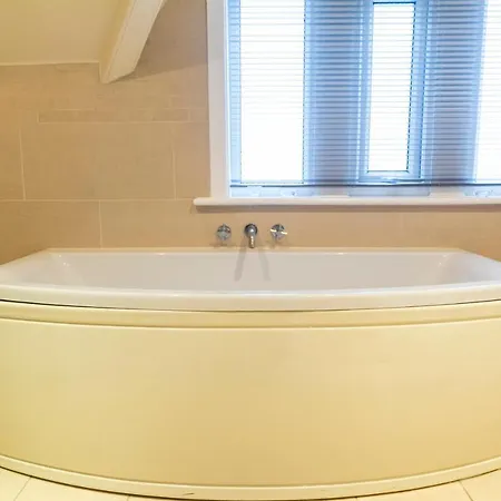 No.2 - The Old Red King Pub Mcr مانشستر