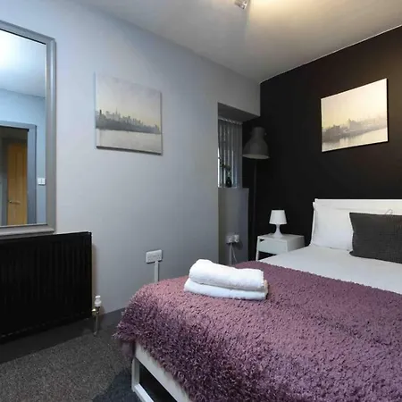 Back Turner Townhouse * Manchester