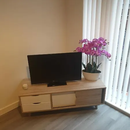 公寓 Halo House By Guestz *