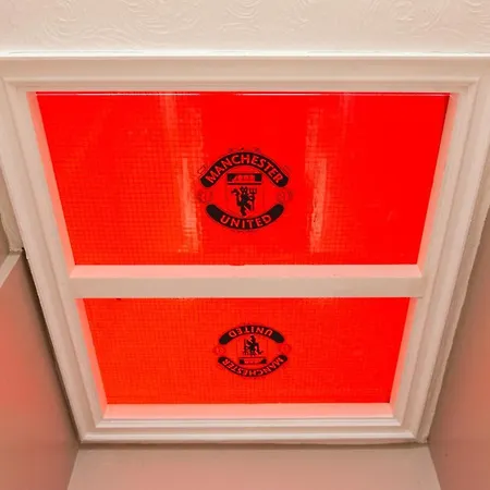 Old Trafford Stadium 3* Salford (Greater Manchester)