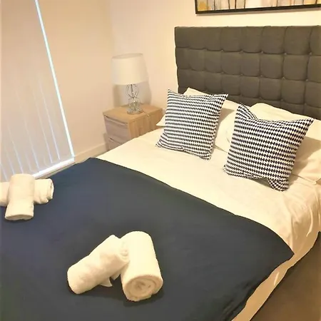 Halo House By Guestz Appartement *