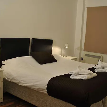 Dreamhouse Manchester West * Salford (Greater Manchester)