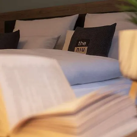 - The Niu, Loom North By Ihg