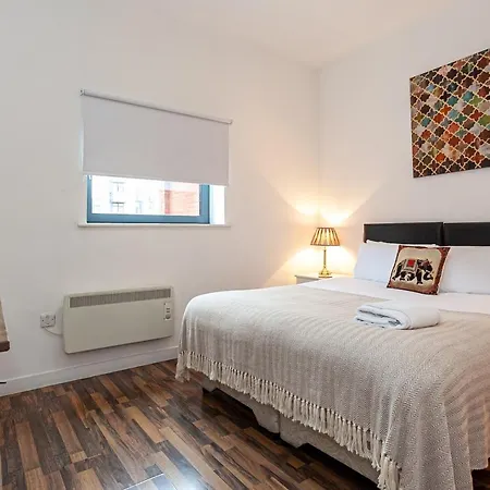 Dreamhouse Manchester West Apartment *
