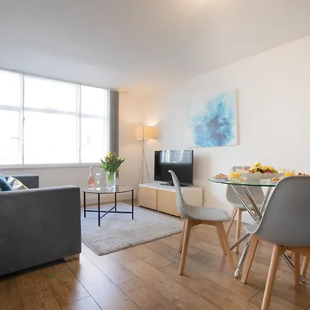 Rest & Recharge In The Northern Quarter *