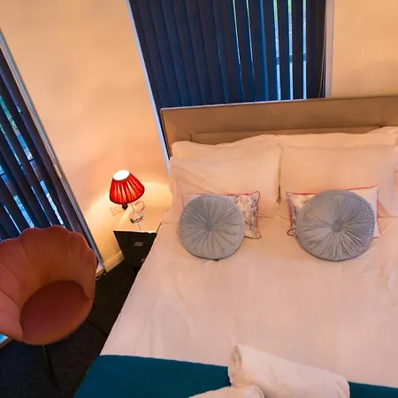 別荘 The Way House *