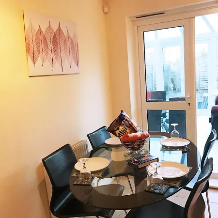 My-places Abbotsfield Court Townhouse 4