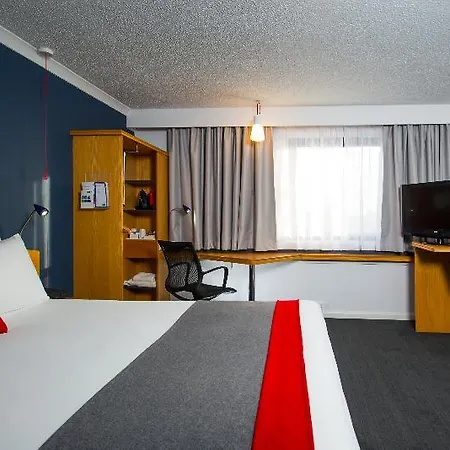 Express - Salford Quays By Ihg Hotel