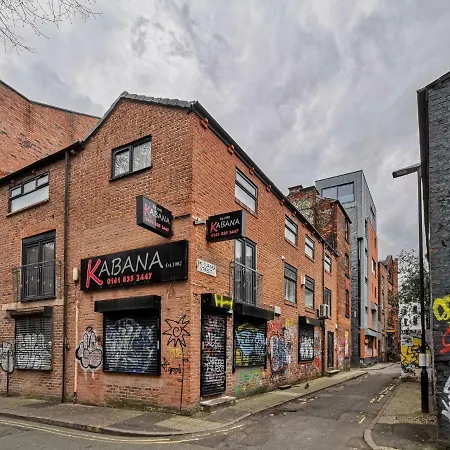 Cosy, Comfy Pad For A Night Out, Up To 4. Nq, Mcr! *