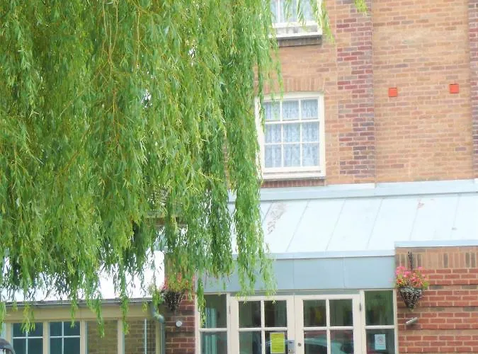 Hotel Luther King House 2*