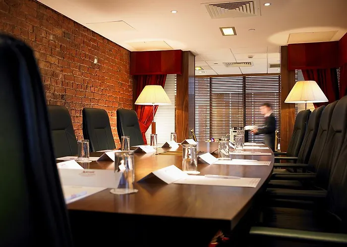 Hotel Marriott Victoria &