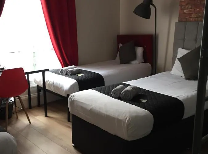 Queens Гостевой дом 3*