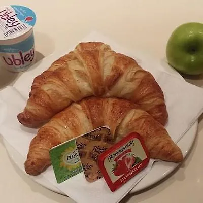 Hotel Express Centre By Ihg