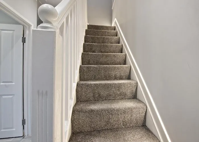 Prázdninový dům Beautiful Cozy With Free Parking