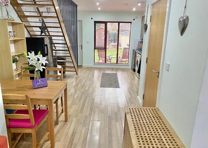 Spacious 5 Bed Townhouse Manchester, Salford Qauys - Two Bedroom With Parking Apartamento Mánchester