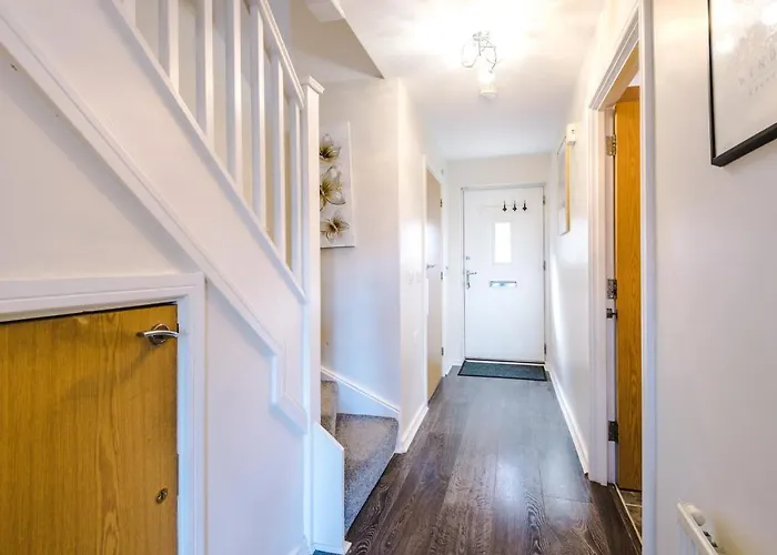 Tatil Evi Bright&modern Contractor House By Niji Short Manchester