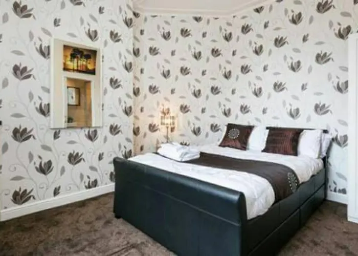 Knutsford House Holidays