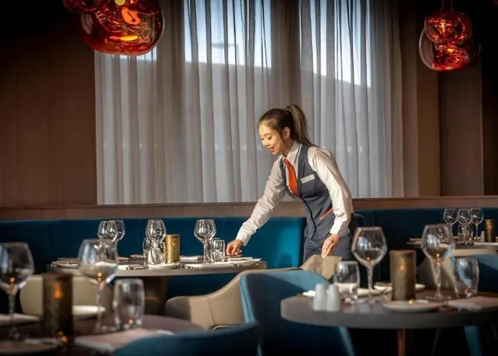 Hotel Clayton Centre