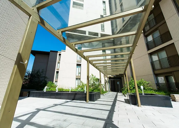 The Assembly Oasis Holding Апартаменты