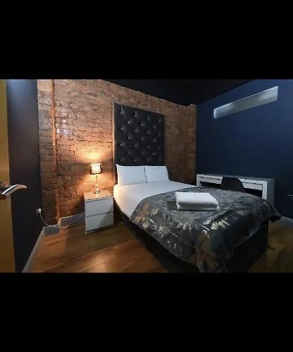 Hotel apartamentowy Swan Street Townhouse Hot Tub & Roof Terrace