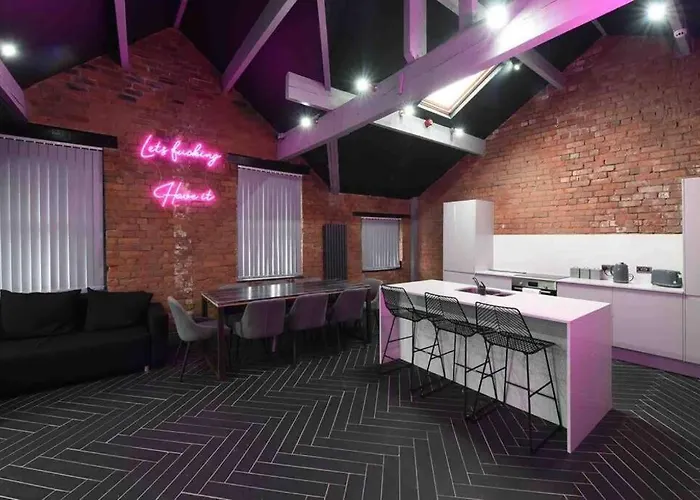 Casa Nomade Penthouse Slps 20 People Mcr Centre *