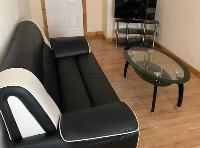 Отель Unique Executive Luxury *