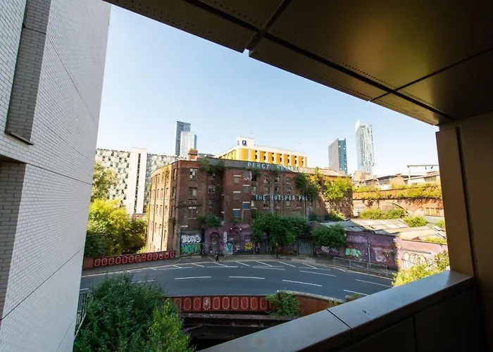 Апартаменты The Assembly Oasis Holding