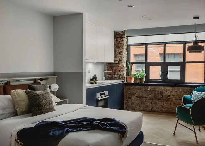 Leven Манчестер