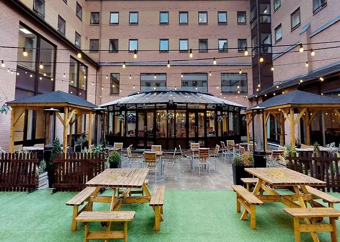 Pendulum 3* Manchester