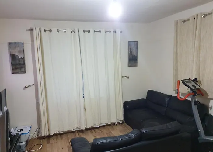 Splendid 4bedrooms Shared Homestay *